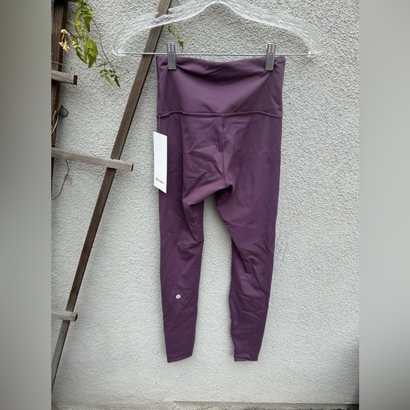 Lululemon Wunder Train High-Rise Ribbed Tight 28" size 2 NWT grape thistle - Picture 6 of 6